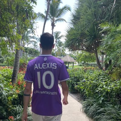 1805_alexis Profile Picture