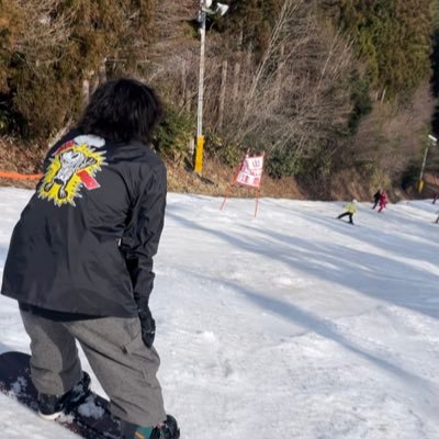 山口/スノボ/グラトリ/バス釣り/JACKALL信者/めがひらでグラトリばっかしてます😂/一緒にスノボ行ける人募集/無言フォローすいません🙇♂️