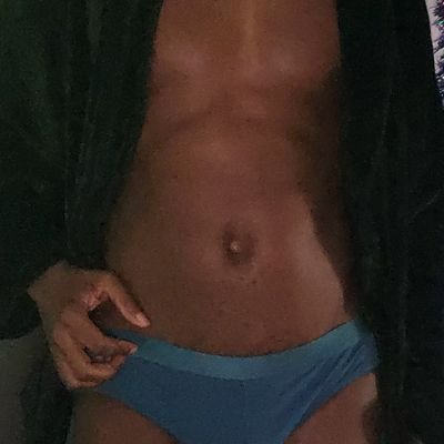 ADULTS ONLY. NSFW.
top in the Bronx. not here for a long time, here for a good time. partnered, open, and into many types.
6' 170lbs.