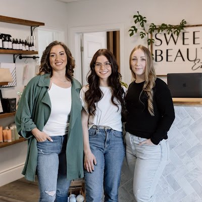 Expert in waxing, laser hair removal, lash/brow care, vajacials, piercing, tanning, teeth whitening. Your beauty, elevated. #SweetBeautyEsthetics