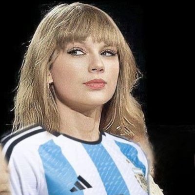 Ví a taylor 11/11 👭
Primero Argentina ✨️ 
tengo un gato 🍊