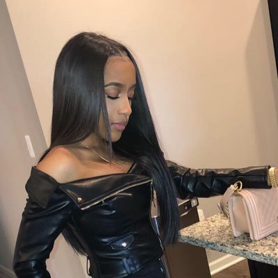 WSU Alumna | IG: lovejasmyneee | SHOP : https://t.co/QKVjmsrLya