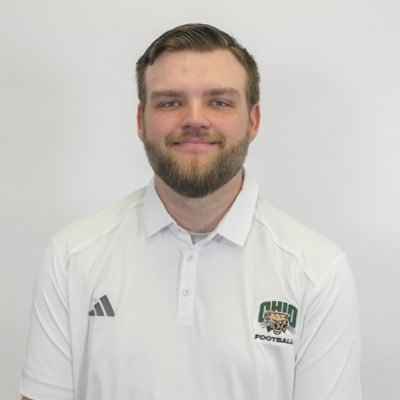 Director of Equipment Services @OhioBobcatsFBEQ, @AEMA_74 Certified. Previously of @ODUSports, @OhioFootball Ops. 2x graduate of @ohiou ('18, '20).