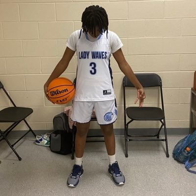 | Port Gibson High school | 5’4 |Point Guard/Shooting Guard | #3 |