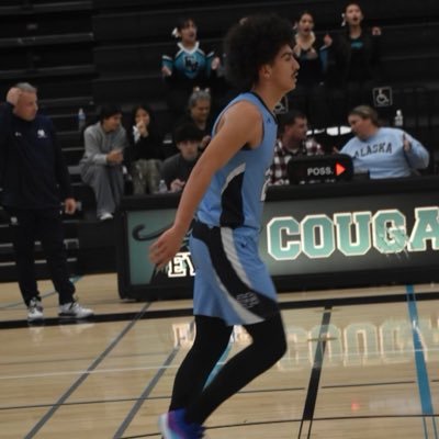 6’7 2024 Forward Valley Christian High School