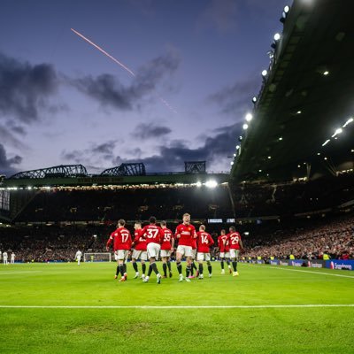 Manchester United supporter, movie watcher, book reader, beer, whiskey and rum drinker #MUFC #MUAcademy #MUWomen #MentalHealthMatters #FlowersOfManchester