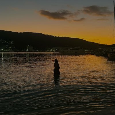 Makailam_'s profile picture. 