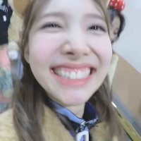 min ani (@meowgydala) 's Twitter Profile