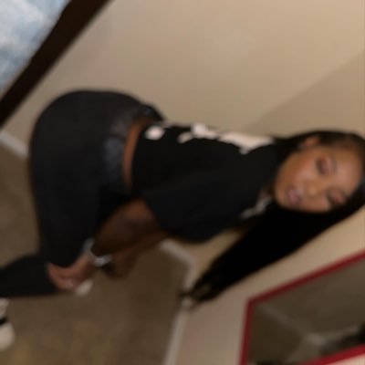 FrontDoorBrii_ Profile Picture