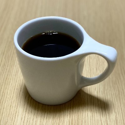 早期退職し自分の夢を追いかけることにした50代の元公務員です。 一杯のコーヒーが皆さんの日々を少しでも明るく幸せにできればと思っています。その夢を叶えるために日々の努力や挑戦をつぶやいていきます。深煎り珈琲原理主義者です！ #コーヒー好きと繋がりたい