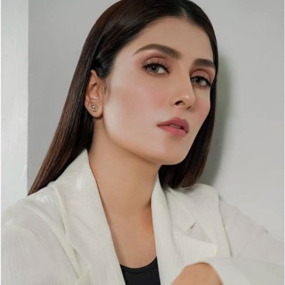 Aiza khan Profile