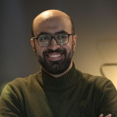 دانشجوی دکتری علوم ارتباطات...مستندساز و تدوینگر