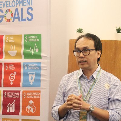 Development practitioner, National SDG Center (Pusat SDG Negara), 
former UN