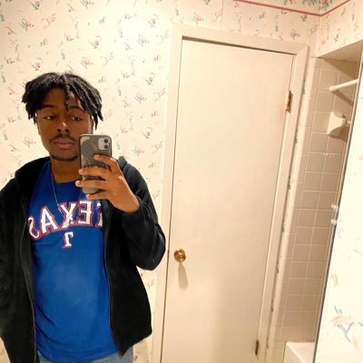 amaryu22's profile picture. 