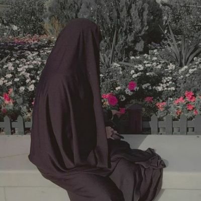 دختری از نیمه هشتاد مهندس فردا💞یه دختر خوشخنده💞