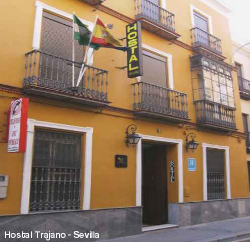 Hostal situado en la calle trajano junto ala plaza del duque ,disponemos 12 habitaciones con baño completo ,aire acondicionado y televicion. Tlf:954382421