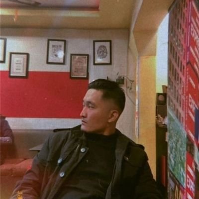 DuanwangLowang1's profile picture. Go East!