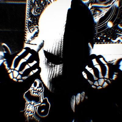 LxngLiveLolo's profile picture. The Dead Spoke, I Answered  🖤