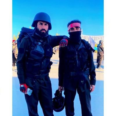 ده فـلـسـطـــیــن پـرمــظـلـومـانـو بـمـبـاري ده
خــدایـه څـومـره ده وحـشـت حـکـمــرانـي ده