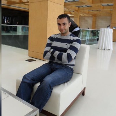 memo16800's profile picture. Poor player