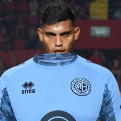 Acá bancamos que Delgado vaya al CAB, mejor 3 de la liga Argentina (mentira) Mejor jugador de Colon e hincha de Belgrano 🩵🩵