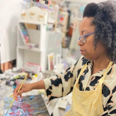 An Artist, born in Glasgow, her artwork evokes an expression that entwines both her Nigerian and Scottish roots. She works from her home studio in Glasgow.