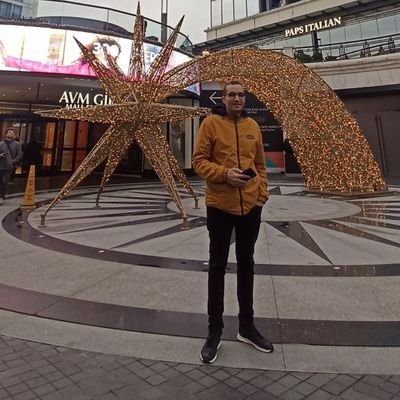 azzaddine1308's profile picture. .