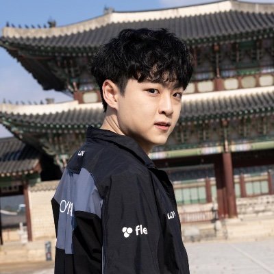 newshoka's profile picture. ShowMaker