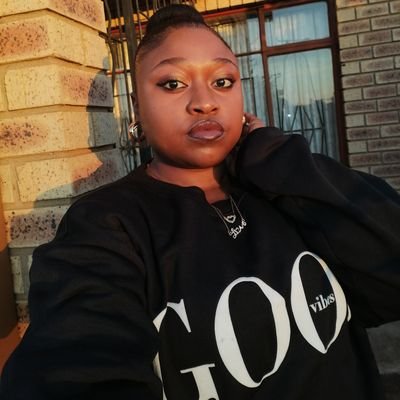 Reney630925's profile picture. 