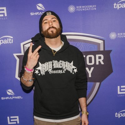 Twitch Partner: AimHigh // Navy Vet // I rock with Taylor swifts album RED hard. Business ✉️: aimhigh@vicio.gg