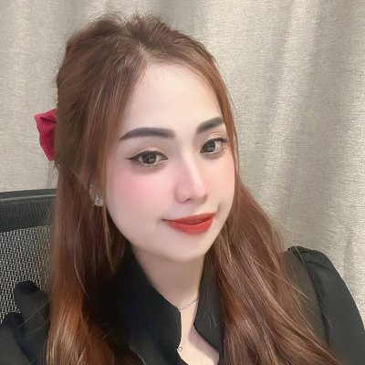 KingKin28655796's profile picture. Whenever you see a successful person, you only see the public glories, never the private sacrifices to reach them.