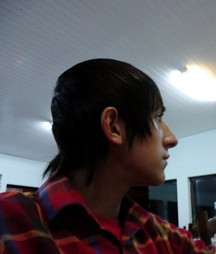 Tenho 15 anos So skatista Curto Eletro
Segue aew @saantos_Rafa Msn: djfaiscane@hotmail.com