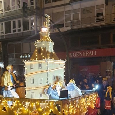 Con inquietudes políticas y ganas de ampliar mis escasos conocimientos.
Desde coruña.
Padre de dos hijas y encontra del feminismo actual