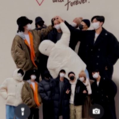 7_korean_men's profile picture. you are my permanent ...@BTS_twt