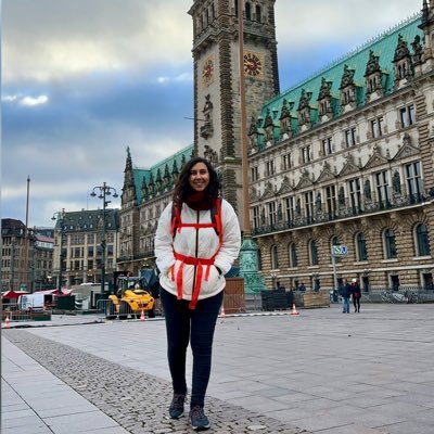 tugcecpk's profile picture. Gezgin ruhlu🗽🗿🗻✈ Müzik aşığı🎶🎼🎸 Teknolojisever📲💻🎦📺 Diyarbakır'da idealist bir öğretmen📖📝