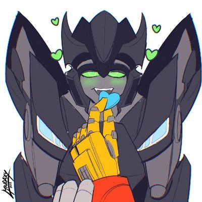 Former femme Decepticon | She/They | Transformers 🖤💙 | 2mln. Yrs old | Main: @Starlight_low || Comm by Lyndaxy!
 🌒🌓🌕🌗🌘