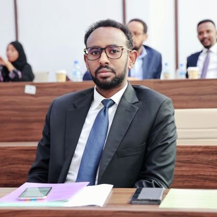 This is the official Twitter account of MP Ayub Ismail, Chairman @SDAPARTY, a former Senator. All publications are signed by the elected representative. 🇸🇴