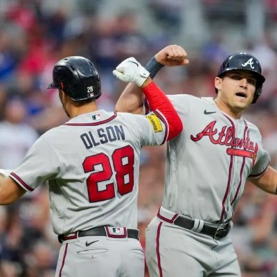 Music, Mountains, & Sports. 
Atlanta Braves
Alabama Crimson Tide 
#ChopOn #RollTide