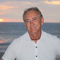 Amos (@pvralien) 's Twitter Profile
