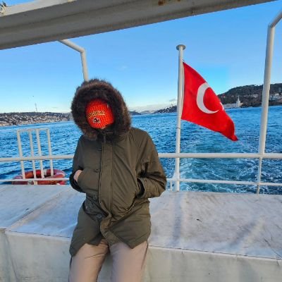 starightshire's profile picture. fuck it, we ball