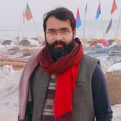 बी.ए.(इलाहाबाद विश्वविद्यालय)+ बी.टी.सी.+ टेट(प्राथमिक+ उच्च प्राथमिक) + सी.टेट.(प्राथमिक+ उच्च प्राथमिक)+ सुपर टेट + एम.ए.(अर्थशास्त्र)+ प्रभाकर(गायन)+【अध्याप】