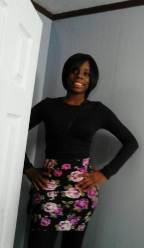 imKe_bxtch's profile picture. qettinq straiqht too the point ,, real bishes respect me ,, fake bishes want beef ,, && every bish wants too be ,,