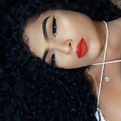 odiornovo's profile picture. Deus ❤️ #julia #pedro dinda ama 🌹💟  https://t.co/d6HjgYWGvT