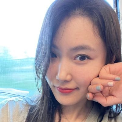 nikkibeth2005's profile picture. 花开半夏，如诗如画。 
                            enjoy every moment