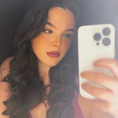 ambergarrison_'s profile picture. she/her