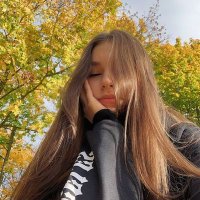 ESTHER (@ethanji322) 's Twitter Profile