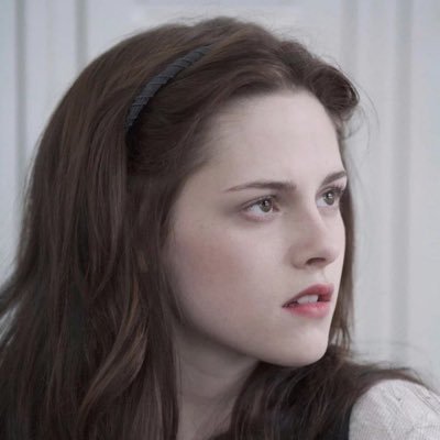 rovelith's profile picture. This longing is for the one who is felt in the dark,but not seen in the day.