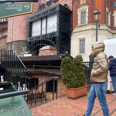 ZpmhL's profile picture. アルトショート Bitcoinロング