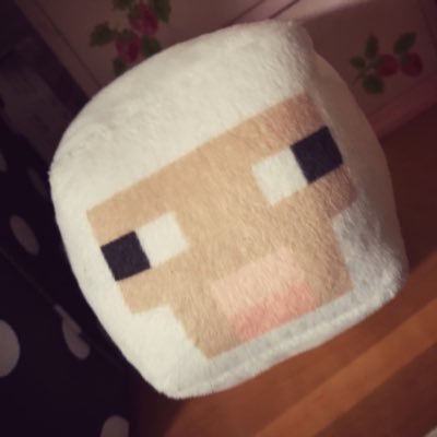 EEeMiL_test's profile picture. 