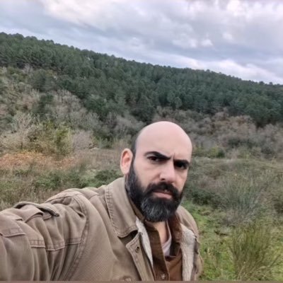 tahaali0400's profile picture. 